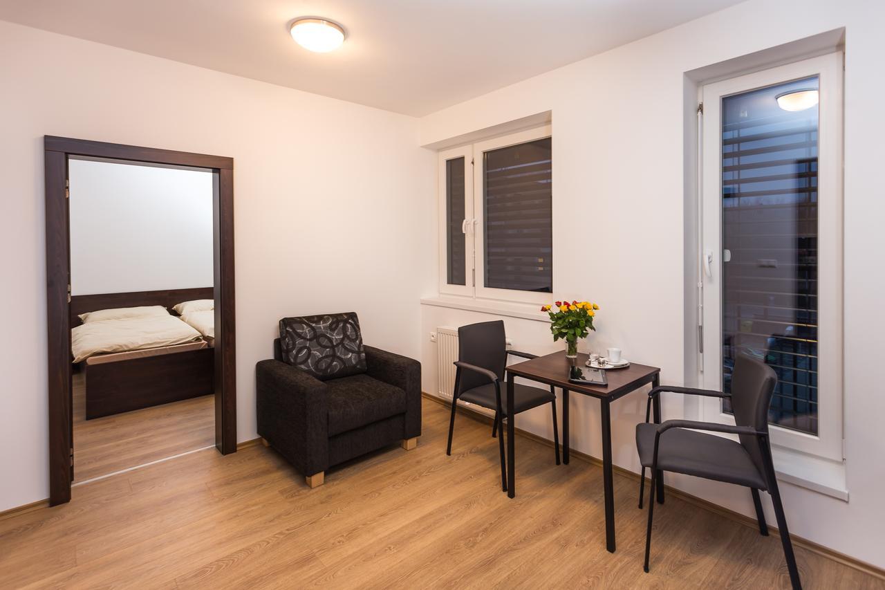 Barok Hotel And Apartments Bratislava Exterior photo