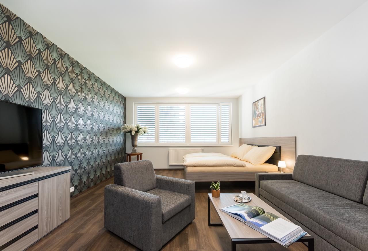 Barok Hotel And Apartments Bratislava Exterior photo